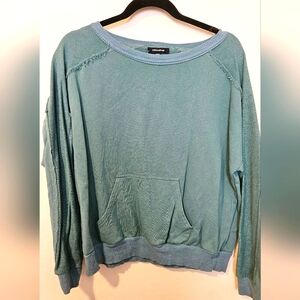 Distressed Knit Pullover w/Pocket S EUC